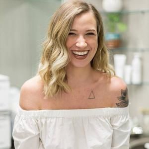 Meet your Posher, Kelly